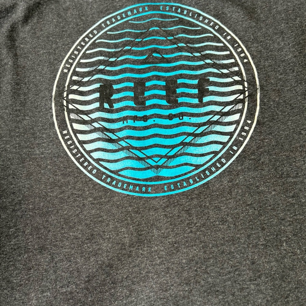 Reef Men’s XXL Gray and Blue Graphic Pullover Crewneck Sweater